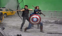 green vs blue screen