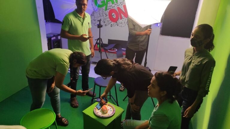 Chroma Room Green Screen at Arena Animation JM Road