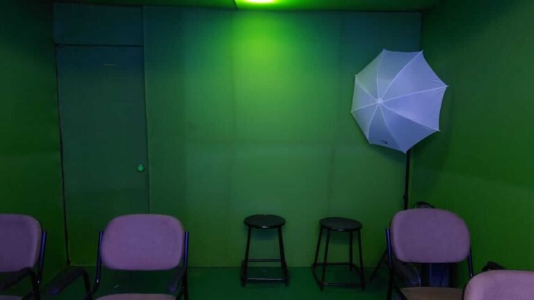 Chroma Room Green Screen at Arena Animation JM Road