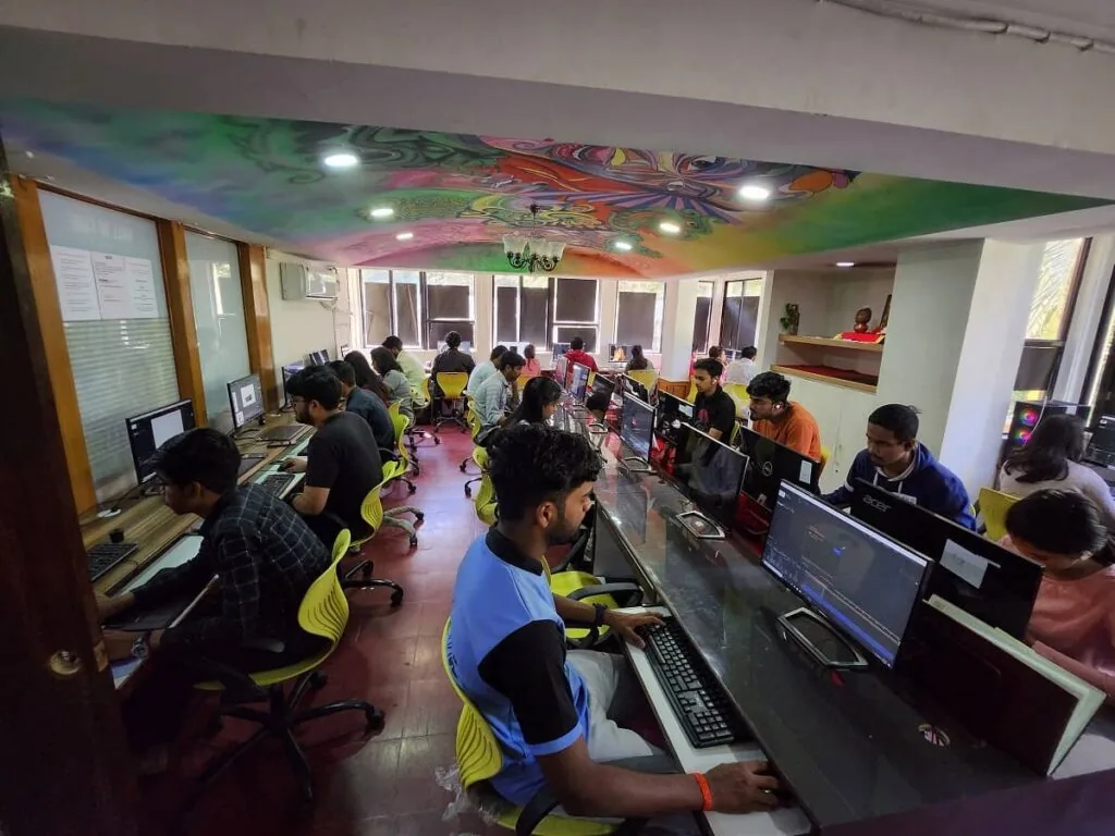 Brief Information about Animation, VFX, Game Design and Graphic Design at Arena Animation JM Road
